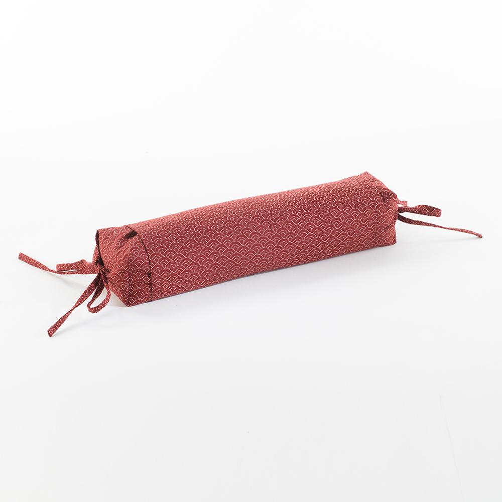 J-Life Seikai Ha Red Buckwheat Hull Pillow - Image 3